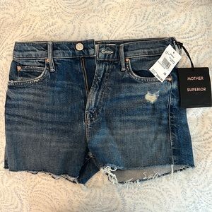 NWT! MOTHER Superior The Dutchie Short Fray in Cowboys Don’t Cry (Size 25)